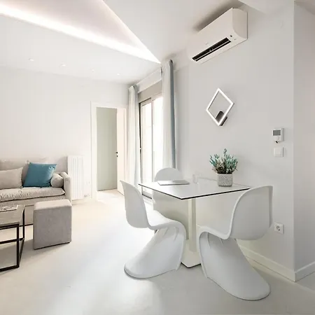 Futuristic Chic Oasis In The Heart Of The *