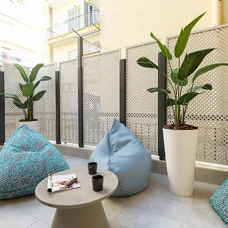 アパート Futuristic Chic Oasis In The Heart Of The *