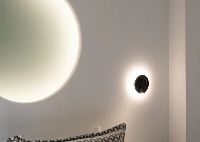 Futuristic Chic Oasis In The Heart Of The *